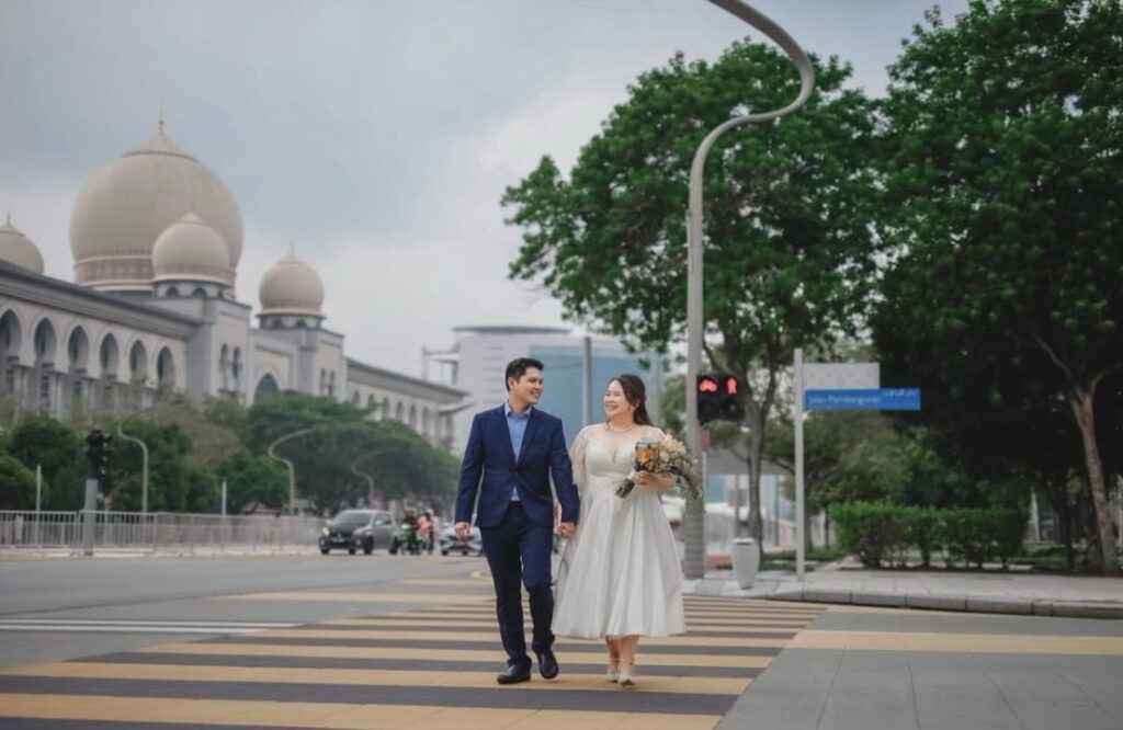 simple wedding dresses