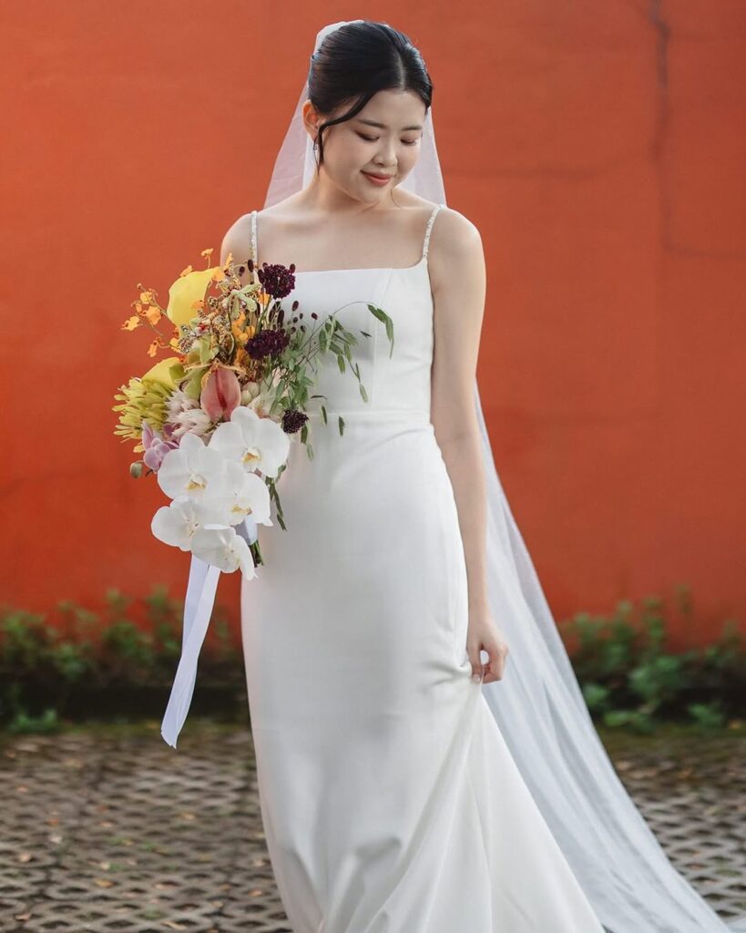 simple wedding dresses