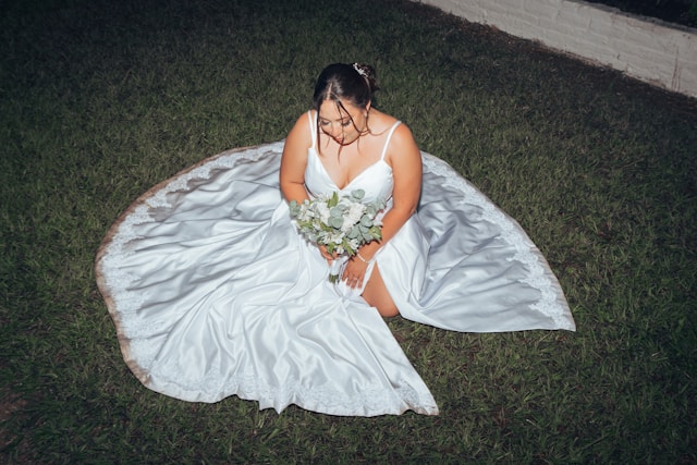plus sized wedding dress