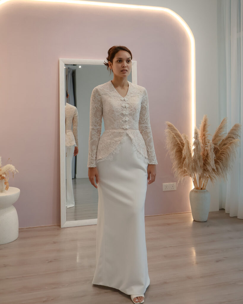 modest wedding dresses