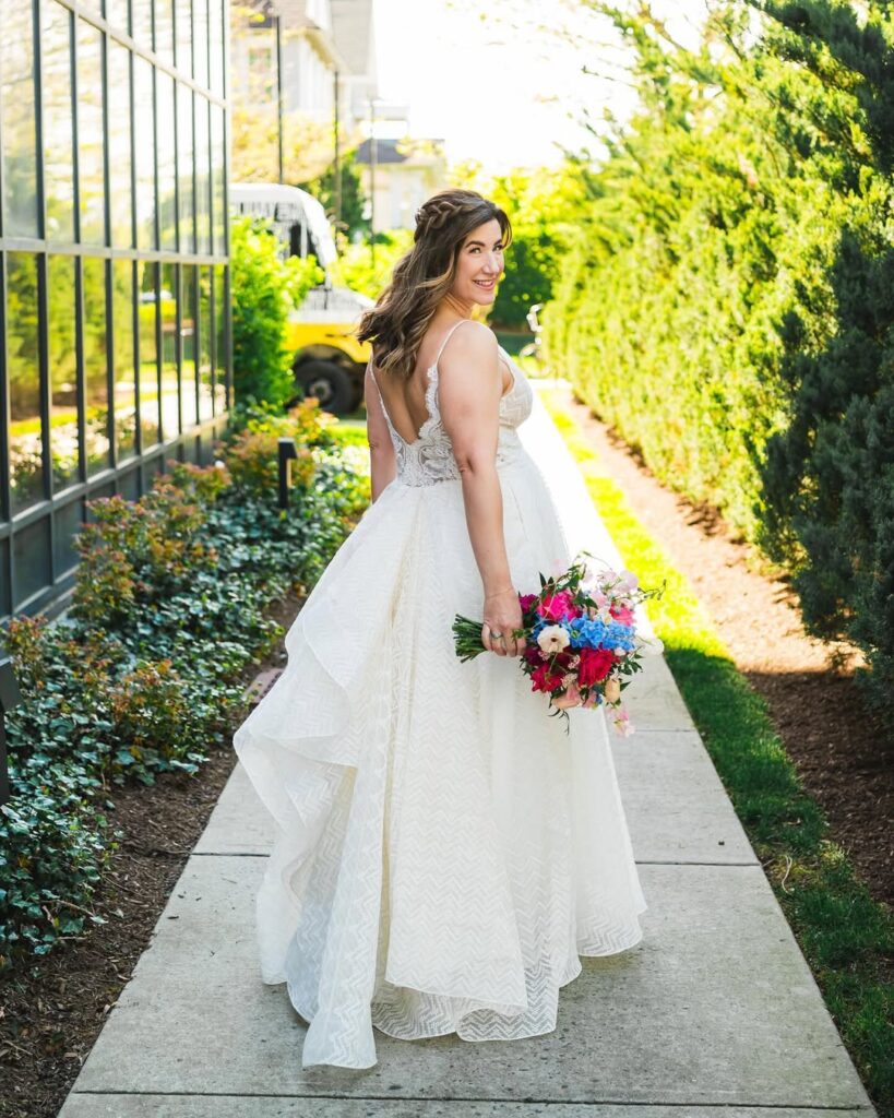 plus sized wedding dresses