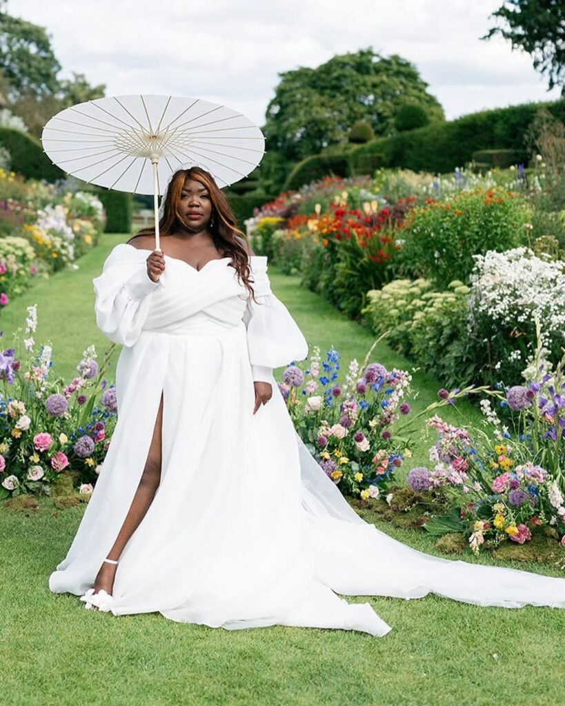 plus sized wedding dresses