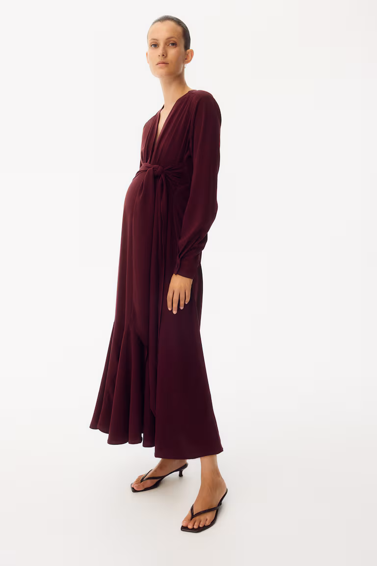 pregnancy wedding guest dresses